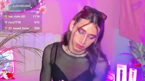  estrellita online show from February 12, 2025, 9:31 am