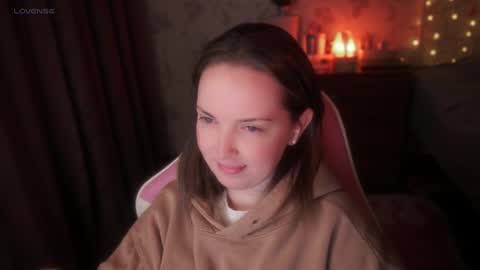 Alice online show from December 1, 2025, 10:04 pm