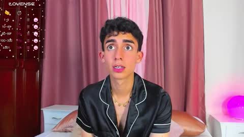 Ethan online show from January 5, 2026, 5:27 pm