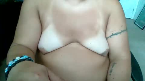 starella___saxxxton online show from September 10, 2025, 10:21 pm