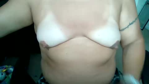 starella___saxxxton online show from September 23, 2025, 12:19 pm