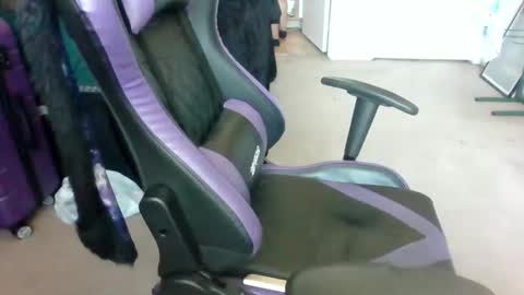 starella___saxxxton online show from October 26, 2025, 6:03 pm