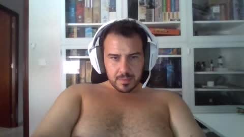 Snapshot of stark_86 chatting on August 1, 2026, 3:00 pm stark_86 online show from August 1, 2026, 3:00 pm