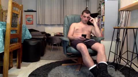 Starpizzle online show from February 14, 2026, 7:10 pm