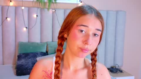 M O O N  online show from June 2, 2026, 2:57 am