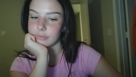 Snapshot of stassiebabyxo chatting on June 6, 2026, 2:16 am stassiebby online show from June 6, 2026, 2:16 am