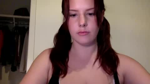 stassiesfucktoy online show from January 29, 2025, 2:19 am