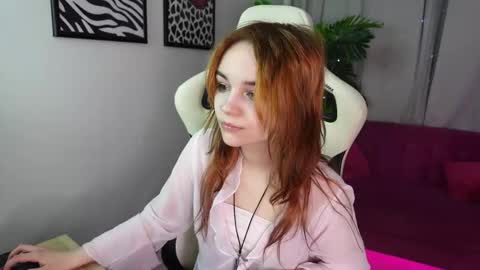 MONICA online show from January 5, 2026, 5:27 pm