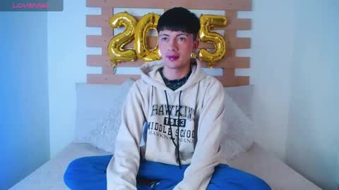 Snapshot of steev_novoa chatting on January 6, 2025, 5:30 am Steev online show from January 6, 2025, 5:30 am