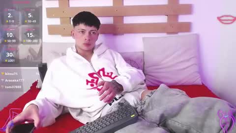 Snapshot of steev_novoa chatting on January 23, 2025, 10:01 am Steev online show from January 23, 2025, 10:01 am