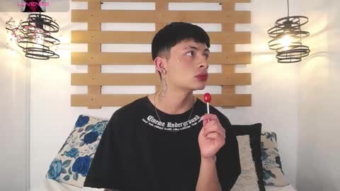 Snapshot of steev_novoa chatting on February 5, 2025, 11:02 am Steev online show from February 5, 2025, 11:02 am