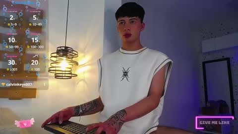 Snapshot of steev_novoa chatting on February 20, 2025, 9:00 am Steev online show from February 20, 2025, 9:00 am