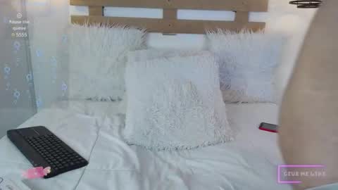 Snapshot of steev_novoa chatting on March 4, 2025, 8:02 am Steev online show from March 4, 2025, 8:02 am