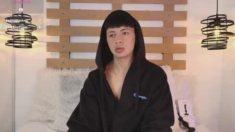 Snapshot of steev_novoa chatting on March 12, 2025, 6:07 am Steev online show from March 12, 2025, 6:07 am