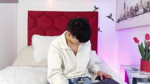 Snapshot of steev_novoa chatting on February 11, 2026, 3:33 am Steev online show from February 11, 2026, 3:33 am