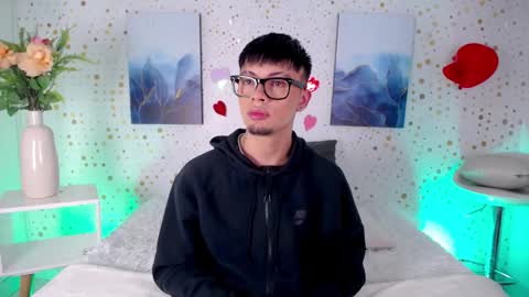 Snapshot of steev_novoa chatting on February 26, 2026, 3:27 am Steev online show from February 26, 2026, 3:27 am