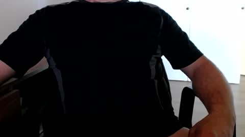 Snapshot of stefan2580 chatting on July 22, 2026, 7:55 am Stefan online show from July 22, 2026, 7:55 am