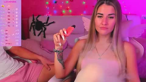 Hot girls online show from November 27, 2025, 7:43 am