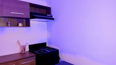 Stefania  online show from September 30, 2025, 3:44 am