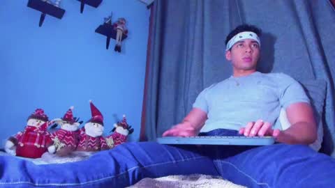 Stefann Salvatore online show from January 3, 2025, 4:55 am