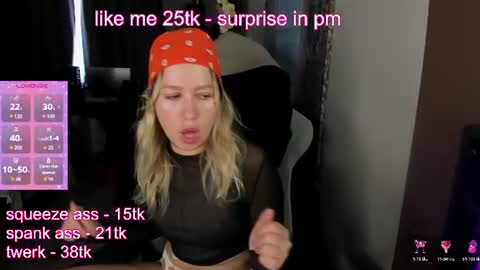 Snapshot of stefany_and_bettany chatting on June 22, 2026, 1:19 pm stefany_and_bettany online show from June 22, 2026, 1:19 pm