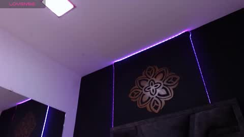 Stefany Brown online show from February 25, 2025, 11:30 am