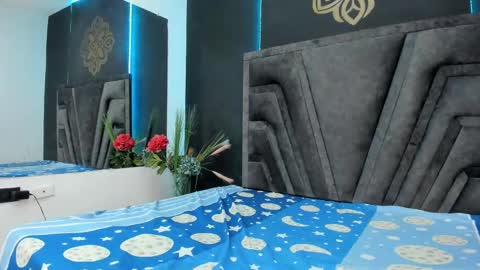 Stefany Brown online show from September 27, 2025, 11:37 am