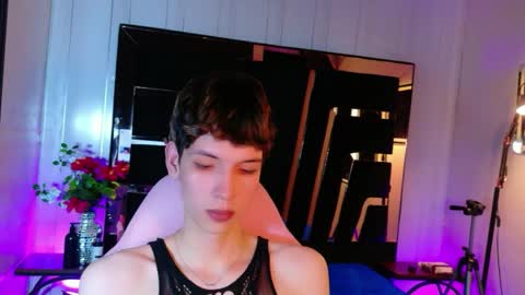 Snapshot of stefany_piink chatting on May 3, 2026, 1:06 pm stefany piink online show from May 3, 2026, 1:06 pm