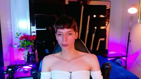 Snapshot of stefany_piink chatting on May 6, 2026, 12:43 pm stefany piink online show from May 6, 2026, 12:43 pm