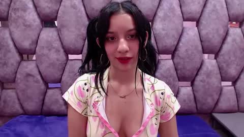 stefanysweett online show from December 3, 2024, 9:22 am