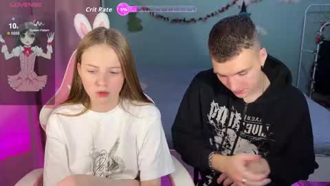 Stefi and Akin online show from November 8, 2025, 6:18 pm