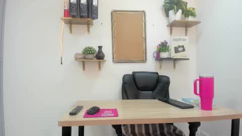 Stefy  online show from March 23, 2026, 1:04 pm