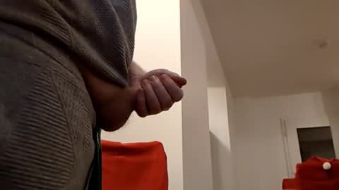 steha1975 online show from November 29, 2025, 4:32 pm