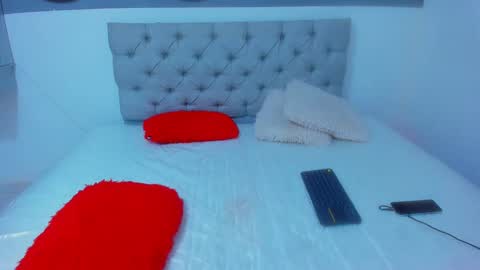 steicy_lan online show from February 15, 2025, 9:48 pm