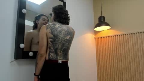 steiner_01 online show from October 25, 2025, 4:09 am