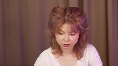 Stella online show from October 13, 2025, 1:38 am