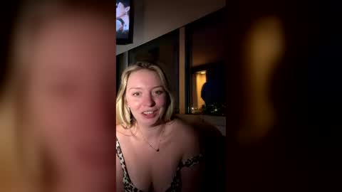 stella_faye online show from July 26, 2026, 10:33 am