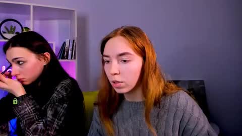 stella_flower online show from March 22, 2026, 7:01 am