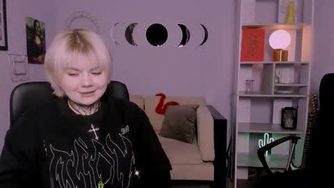 Stella online show from January 16, 2026, 12:31 pm