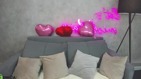 Snapshot of stella_soul chatting on February 18, 2026, 9:27 am Stella online show from February 18, 2026, 9:27 am