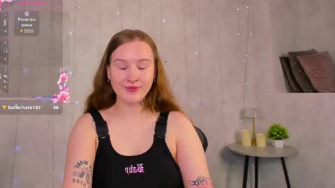 Stella online show from April 10, 2026, 1:11 am