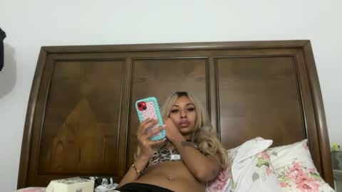 Snapshot of stellaangel chatting on September 24, 2025, 12:36 am stellaangel online show from September 24, 2025, 12:36 am