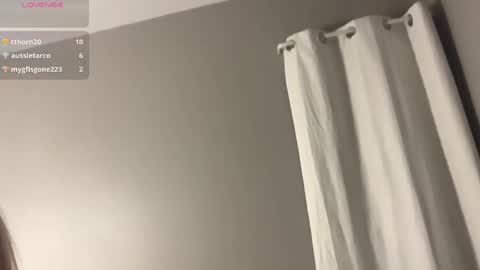 stellacorbet online show from October 15, 2025, 3:39 am