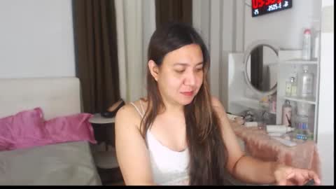 Stella online show from March 15, 2026, 4:02 pm