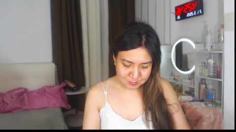 Stella online show from March 20, 2026, 8:25 pm