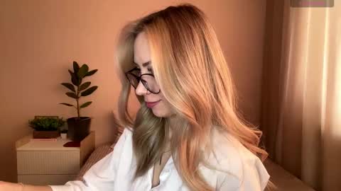 Alexia online show from February 5, 2026, 7:57 am