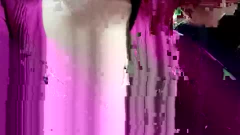 stellastonza online show from November 14, 2025, 4:17 pm