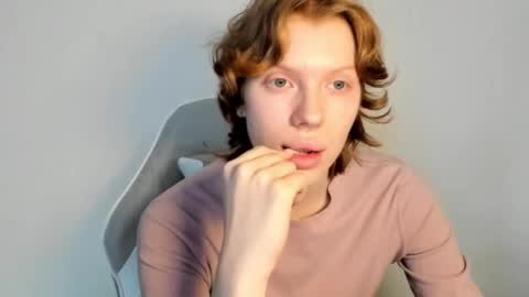 S T E L L A online show from March 2, 2026, 9:27 am