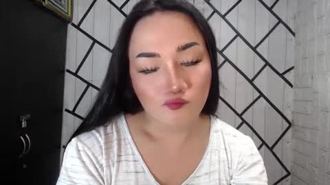 Stellaven online show from October 13, 2025, 2:11 am