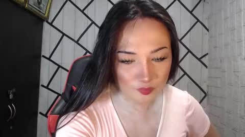 Stellaven online show from November 27, 2025, 2:35 am